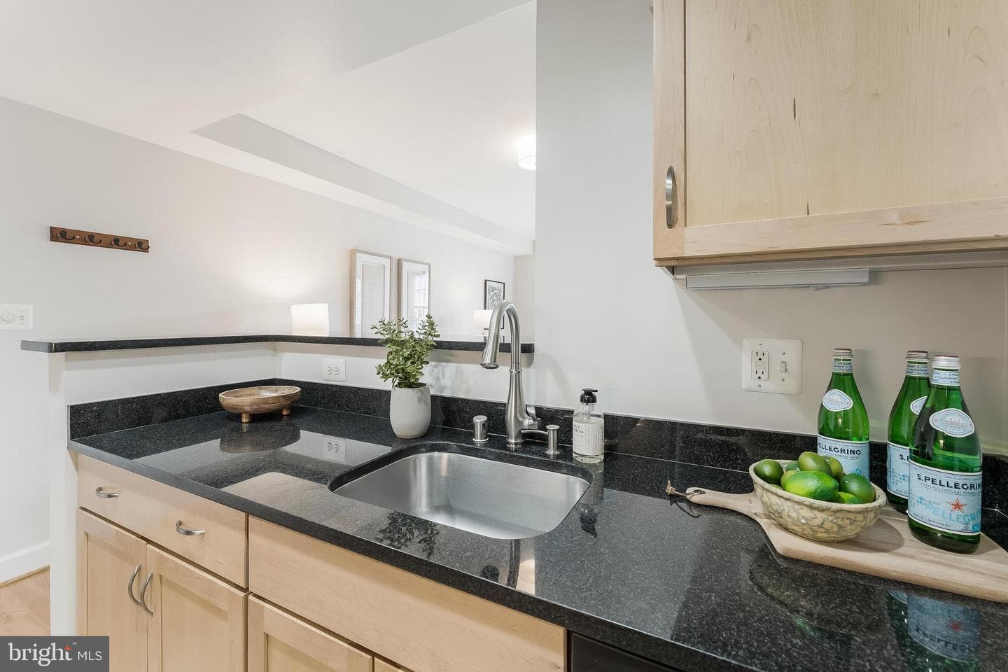 231 N Thomas Street #105 photo 5