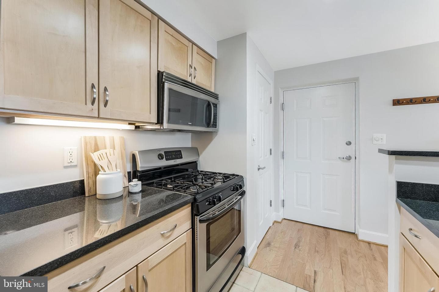 231 N Thomas Street #105 photo 6