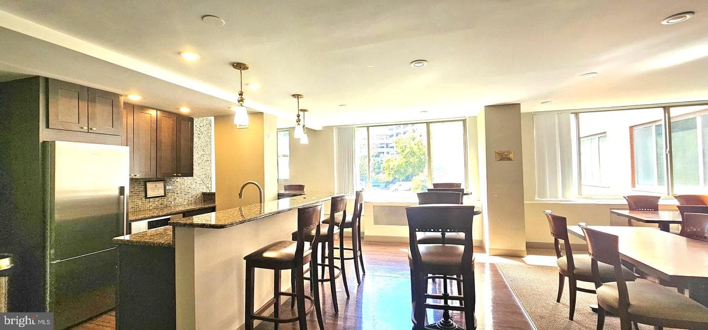 1121 Arlington Boulevard #937 photo 14