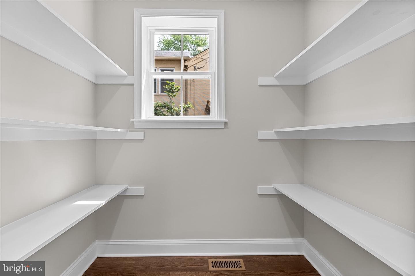 5141 10th Street N photo 15