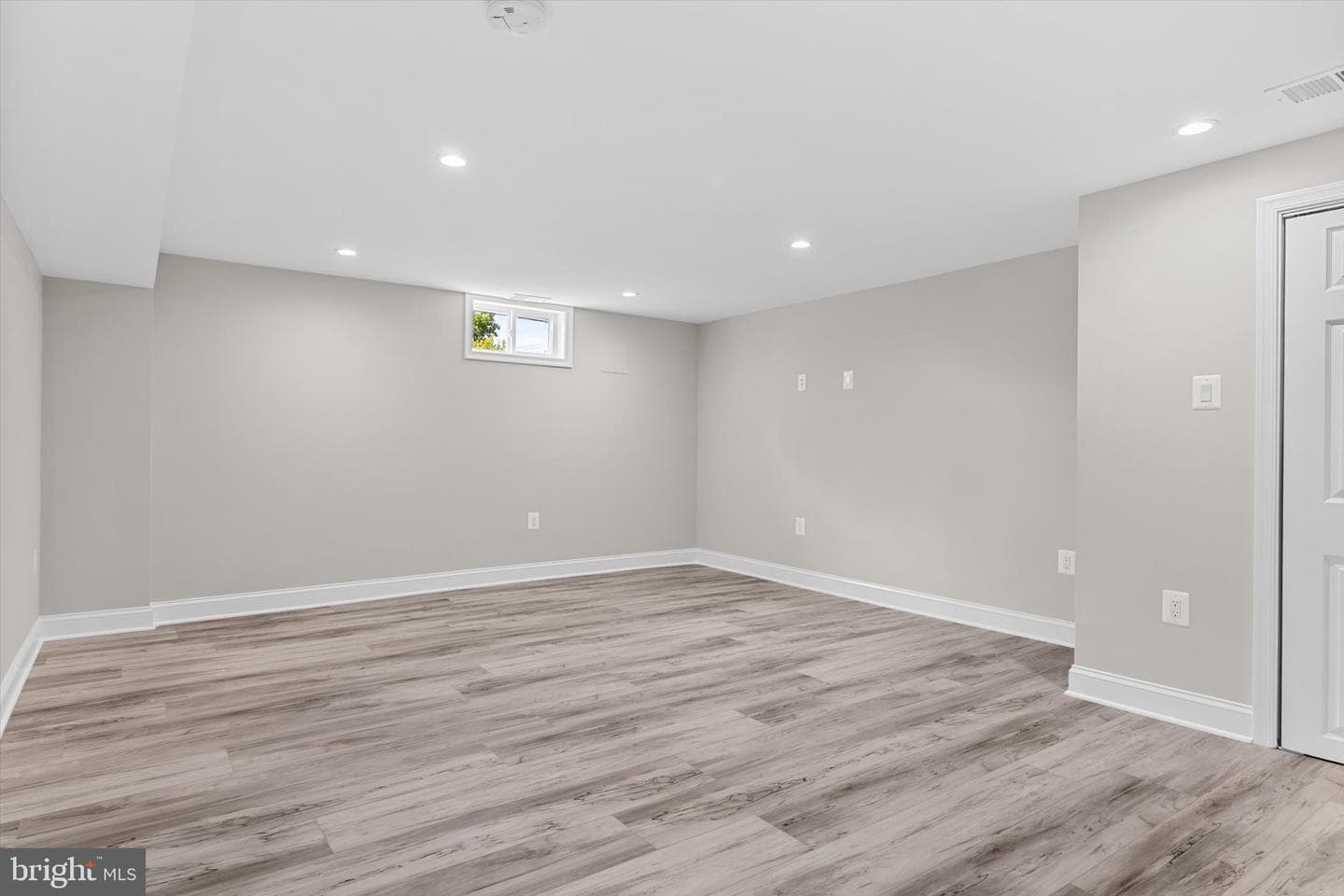 5141 10th Street N photo 31