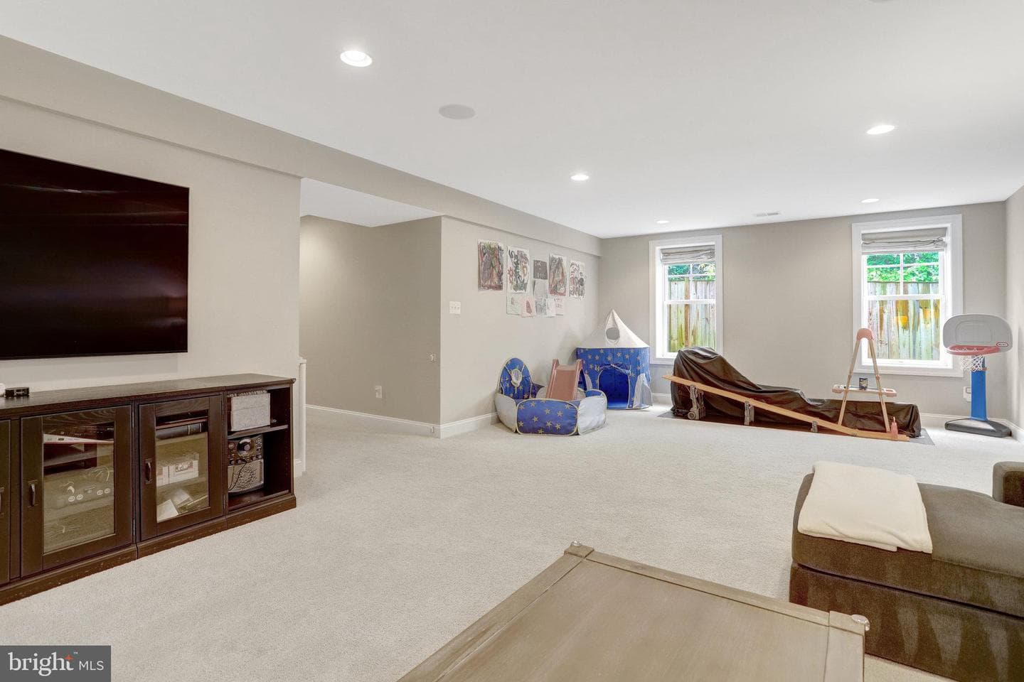 5725 25th Street N photo 63