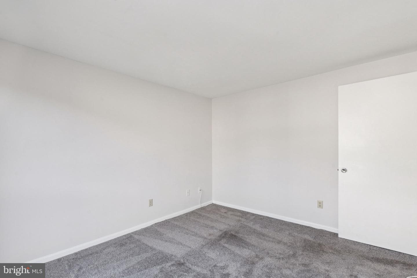132 N Bedford Street #b photo 25