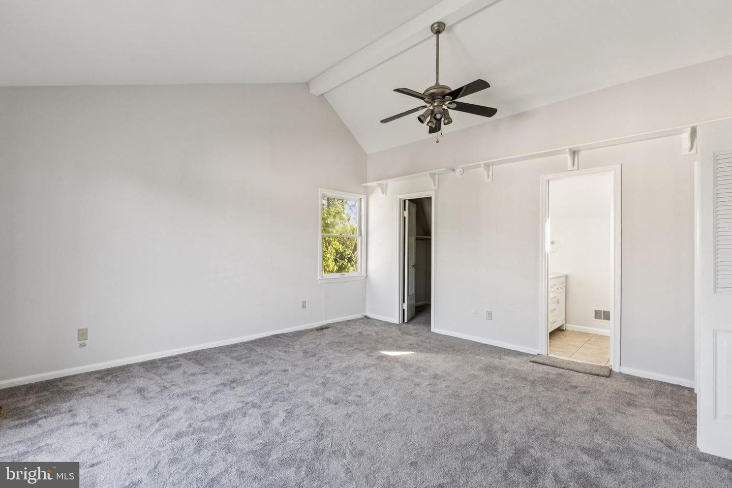 132 N Bedford Street #b photo 27