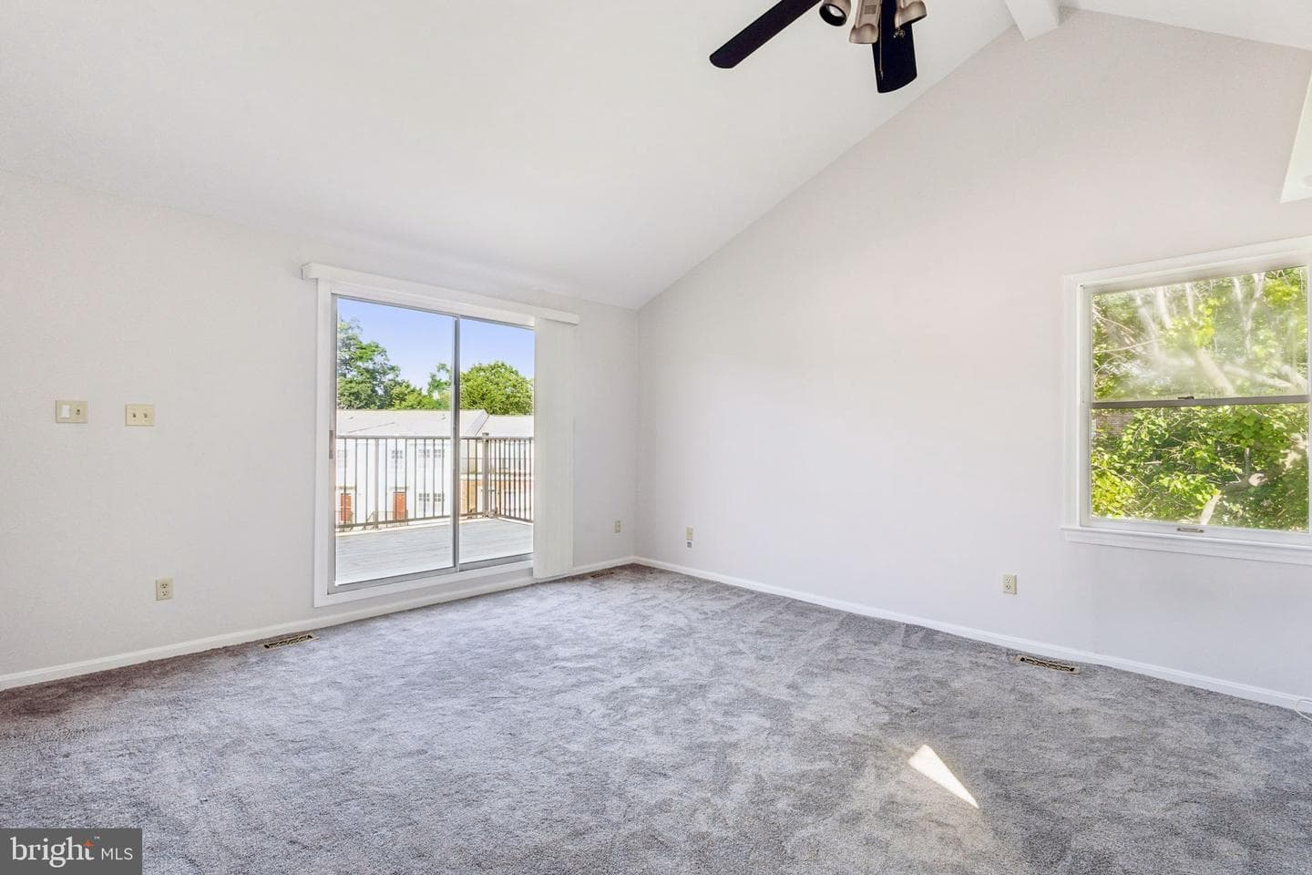 132 N Bedford Street #b photo 30