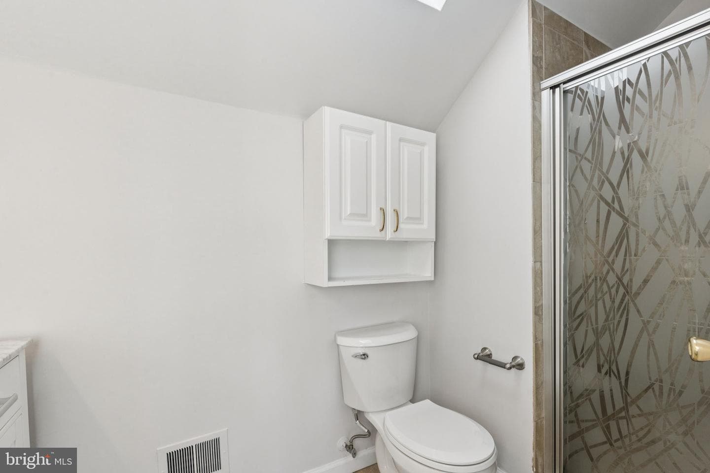 132 N Bedford Street #b photo 32