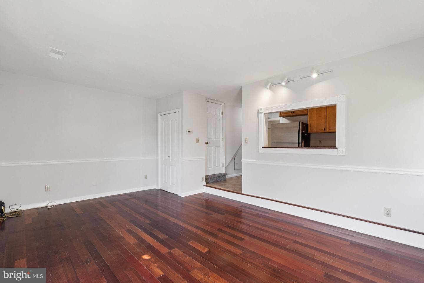 132 N Bedford Street #b photo 9