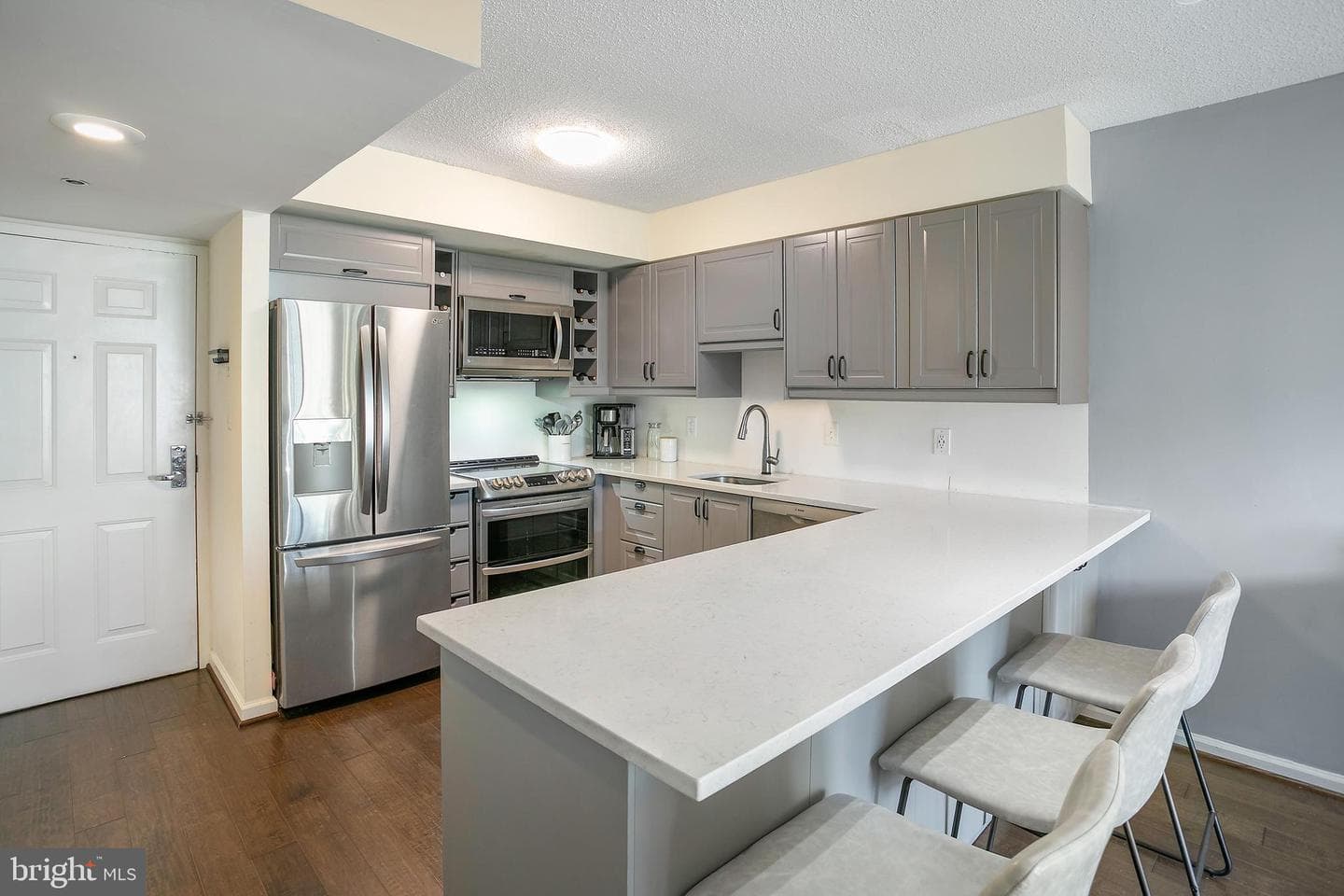 1001 N Randolph Street N #1020