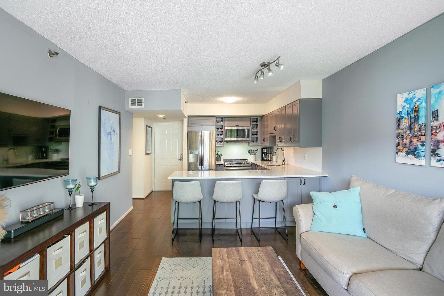 1001 N Randolph Street N #1020 photo 6