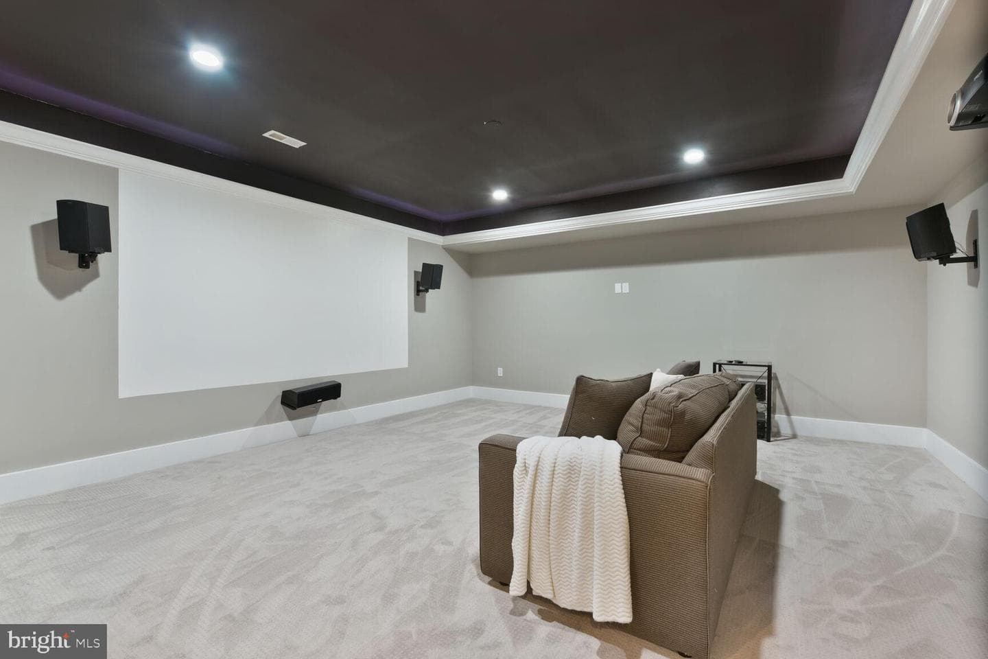 2311 N Albemarle Street photo 37