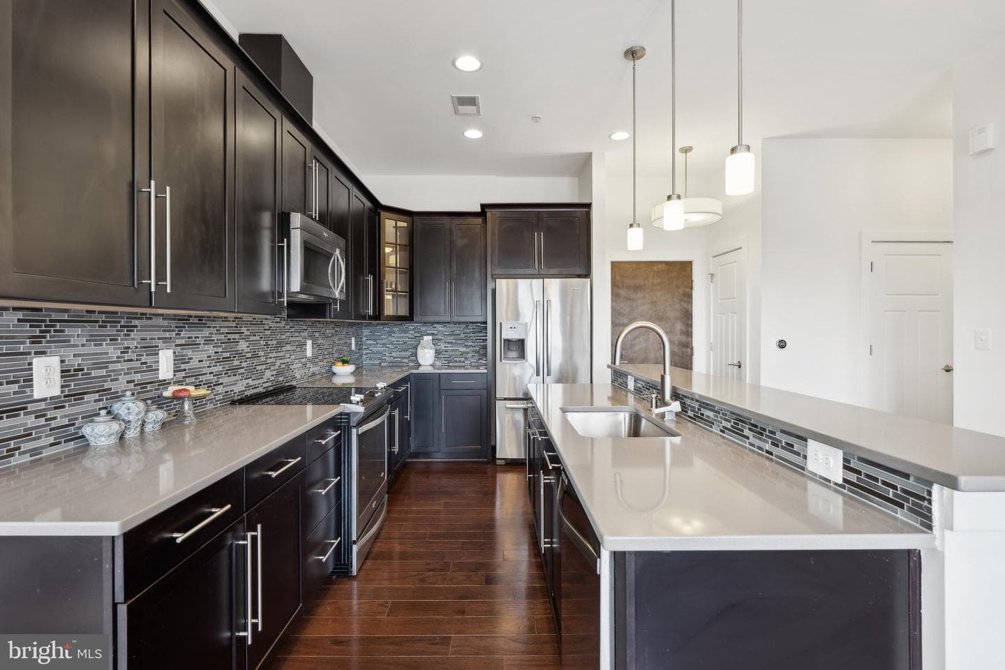 1107 S Walter Reed Drive S #502 photo 5