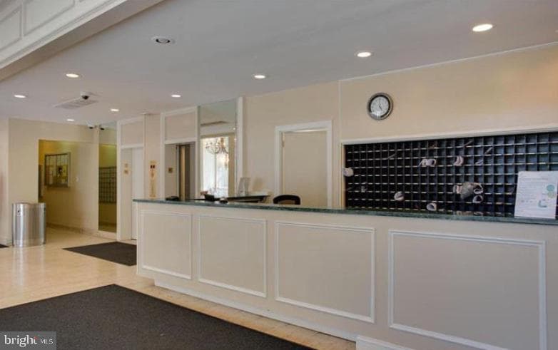 1300 Army Navy Drive #803 photo 5
