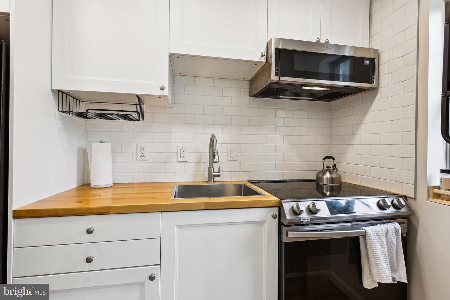 1728 Queens Lane #3-181 photo 11