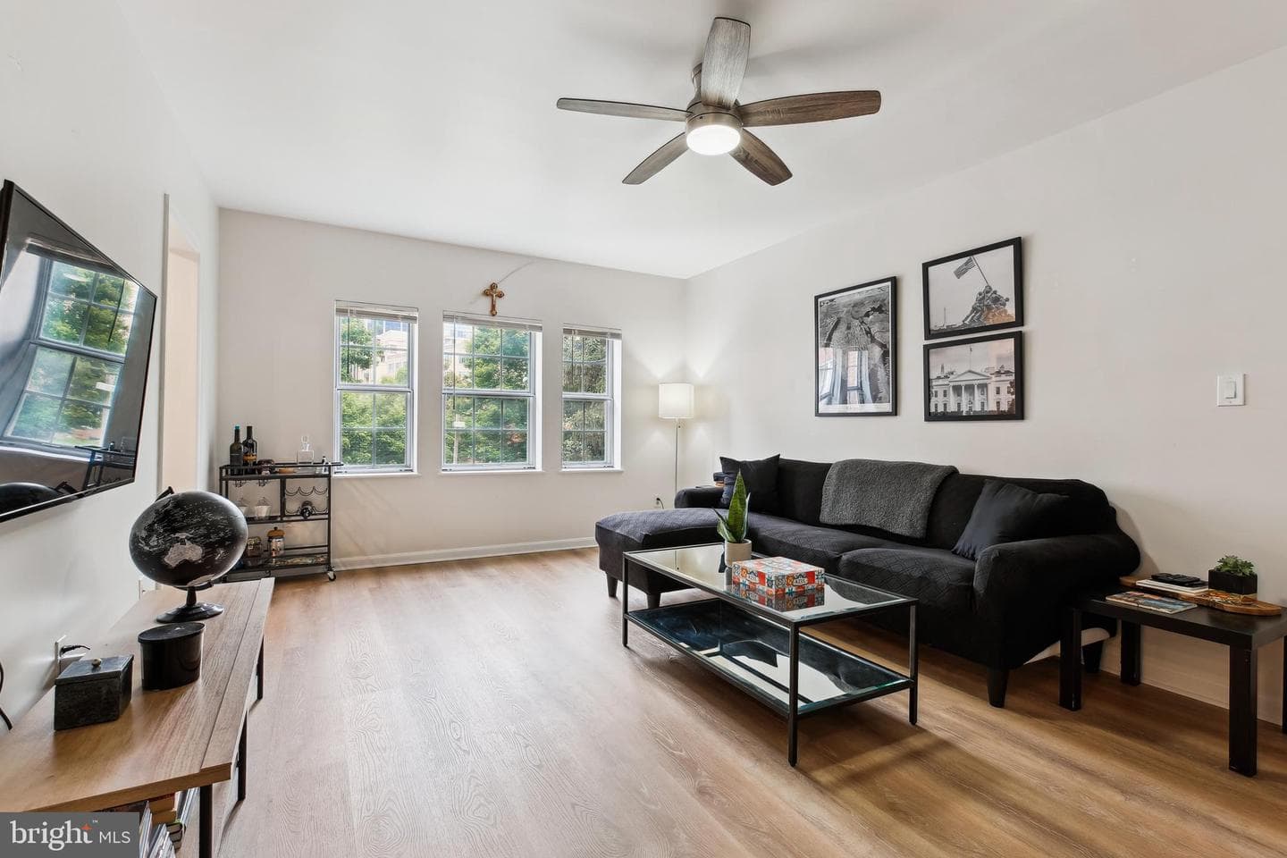 1728 Queens Lane #3-181 photo 8