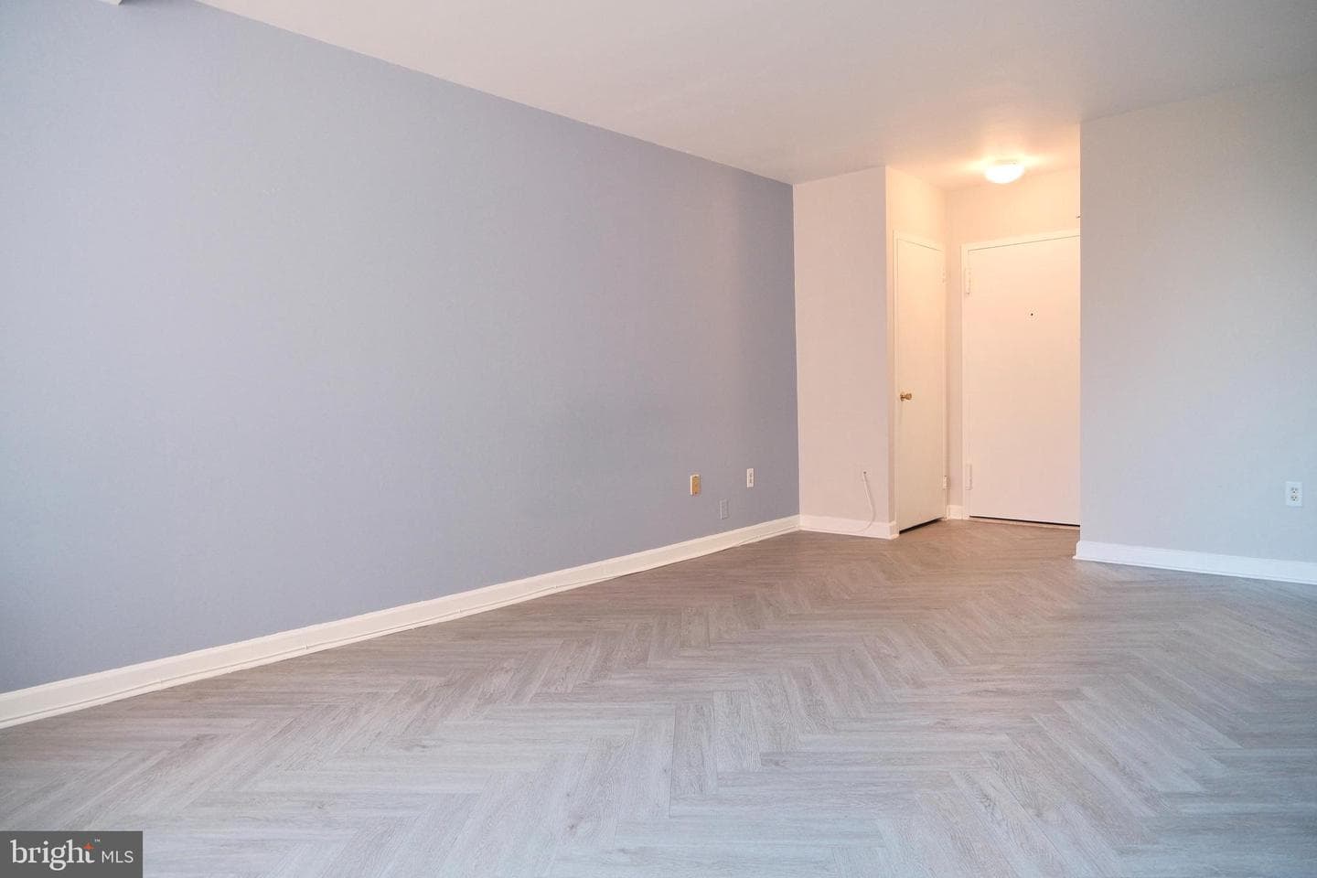 1111 Arlington Boulevard #501 photo 6