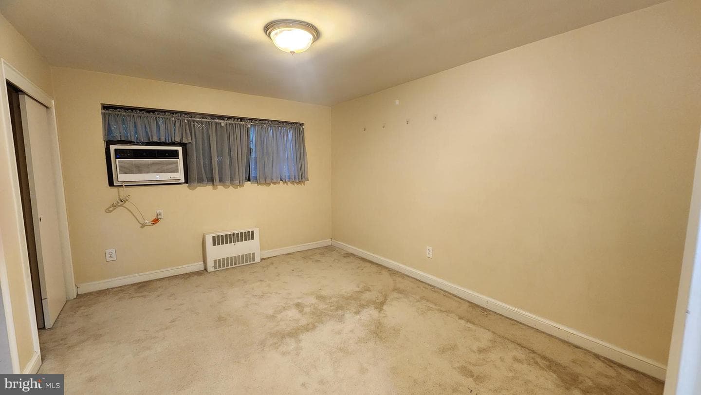 1575 N Colonial Terrace #204-Y photo 5