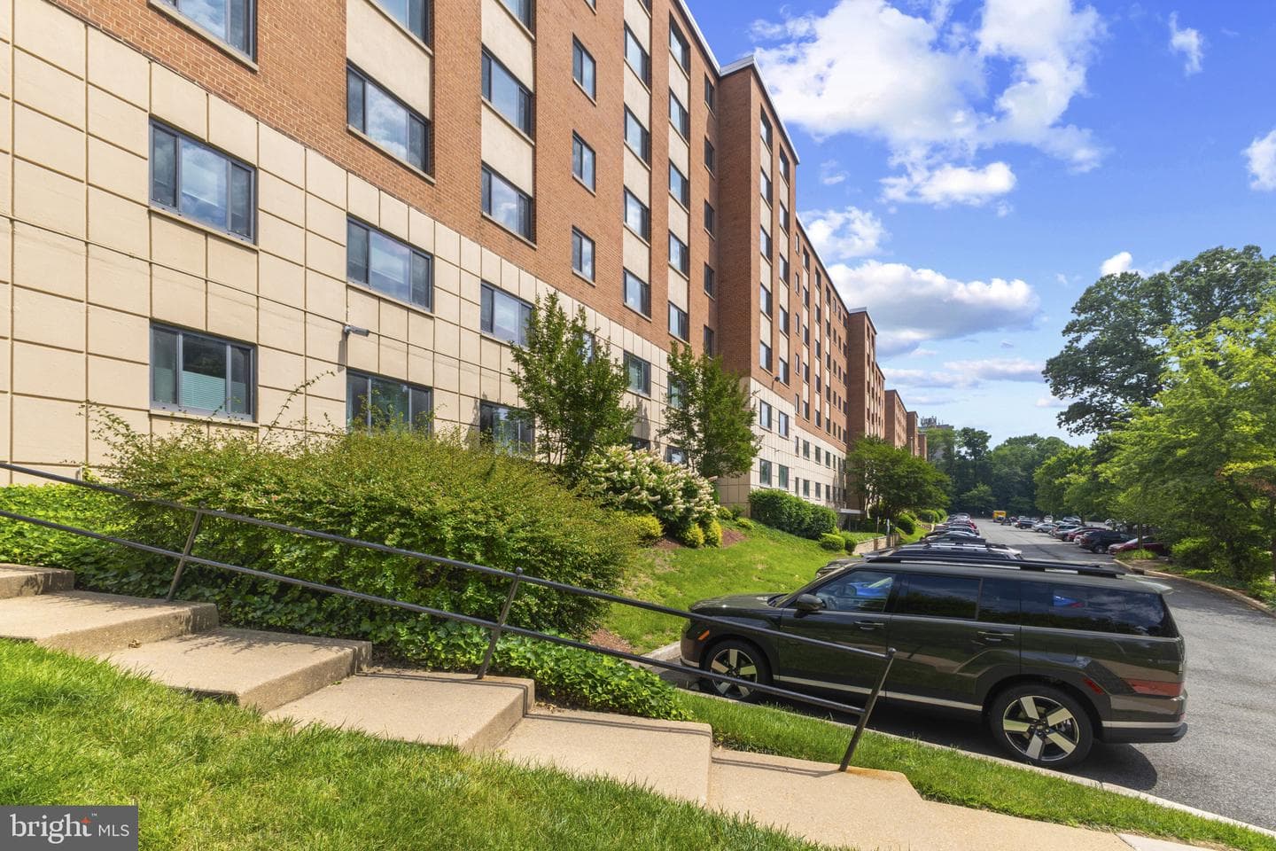 1200 S Arlington Ridge Road #409 photo 25