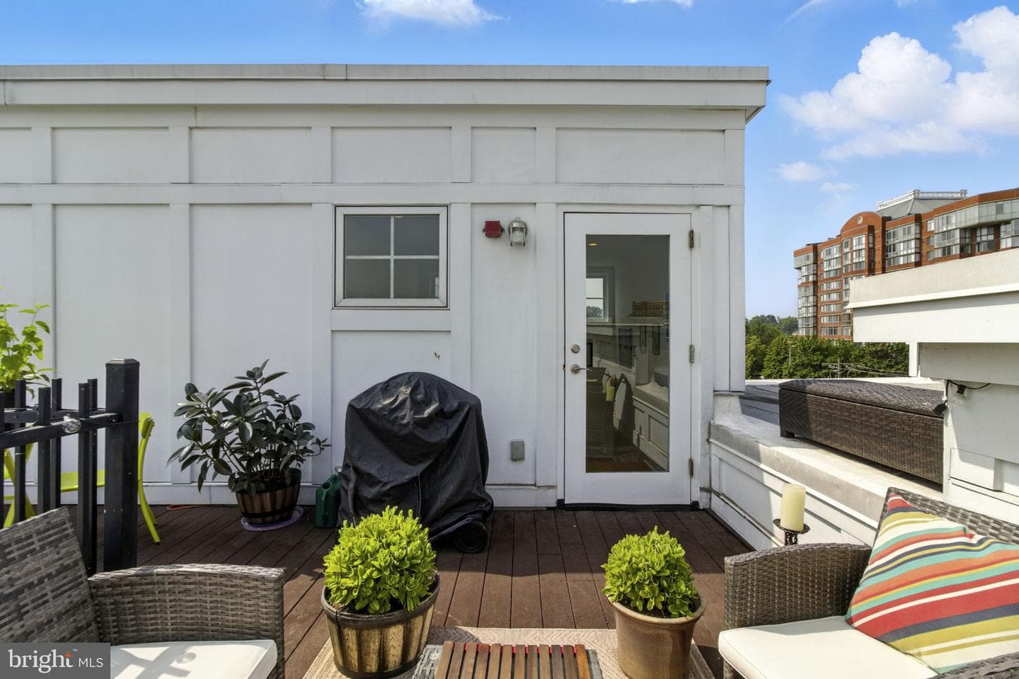 1418 N Rhodes Street #b422 photo 33