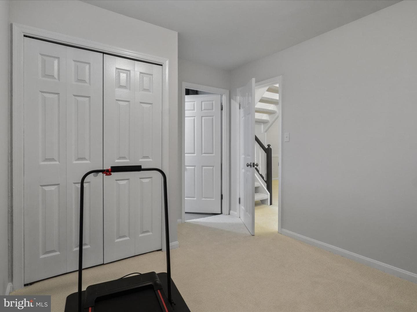 843 N Greenbrier Street photo 36
