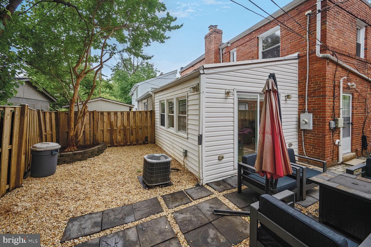 828 S Irving Street photo 14