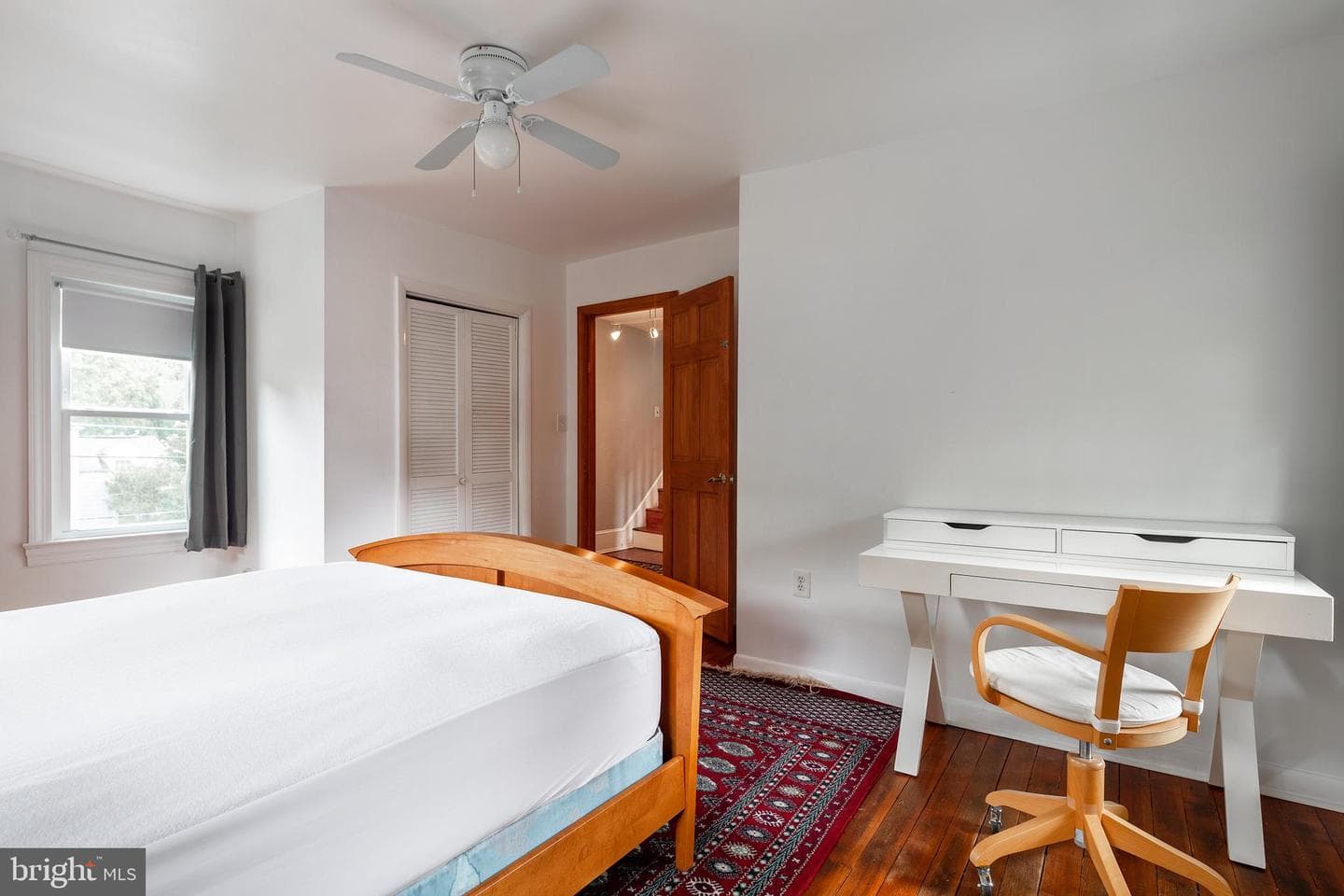 102 S Kensington St Street photo 37