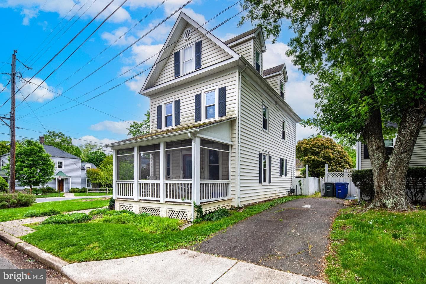 102 S Kensington St Street photo 42