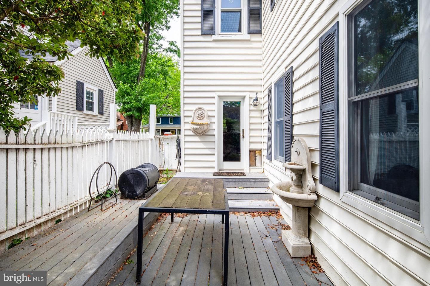 102 S Kensington St Street photo 44