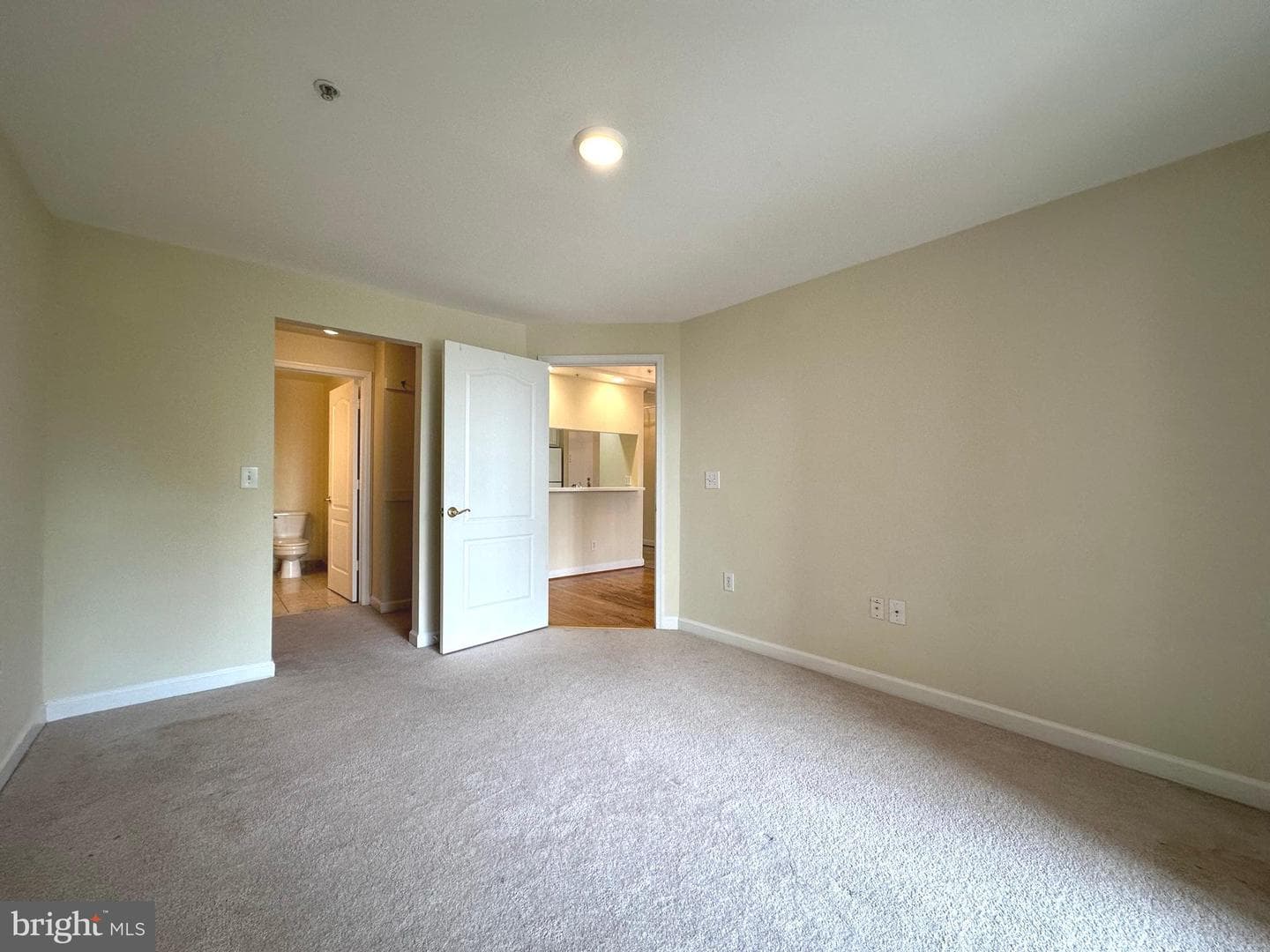 901 N Monroe Street #308 photo 27