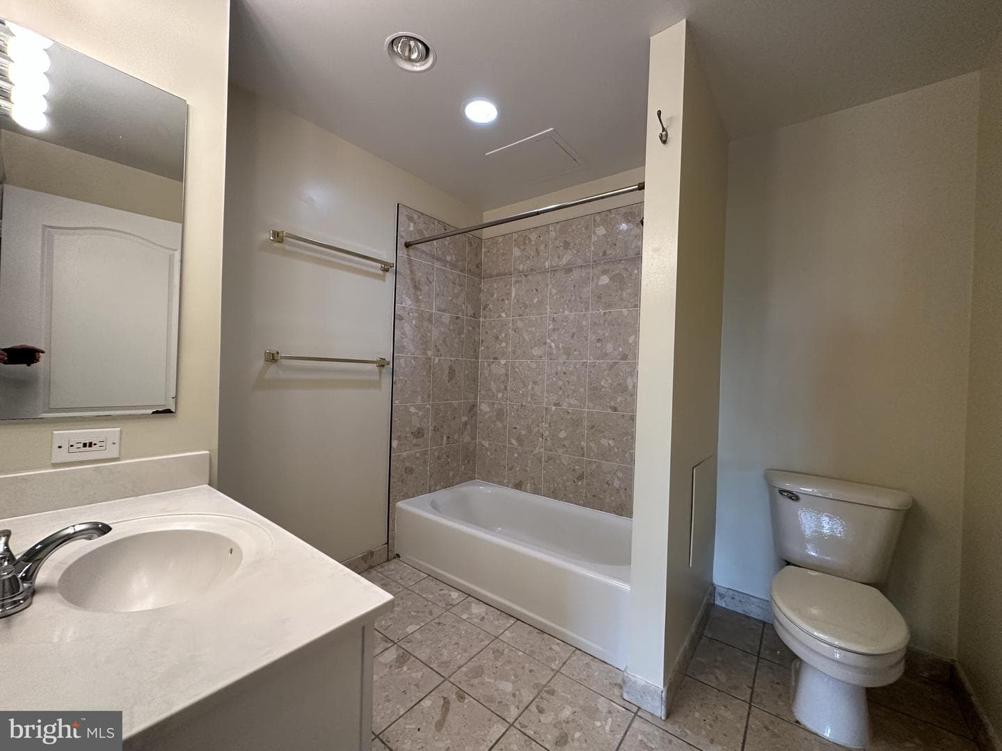 901 N Monroe Street #308 photo 28