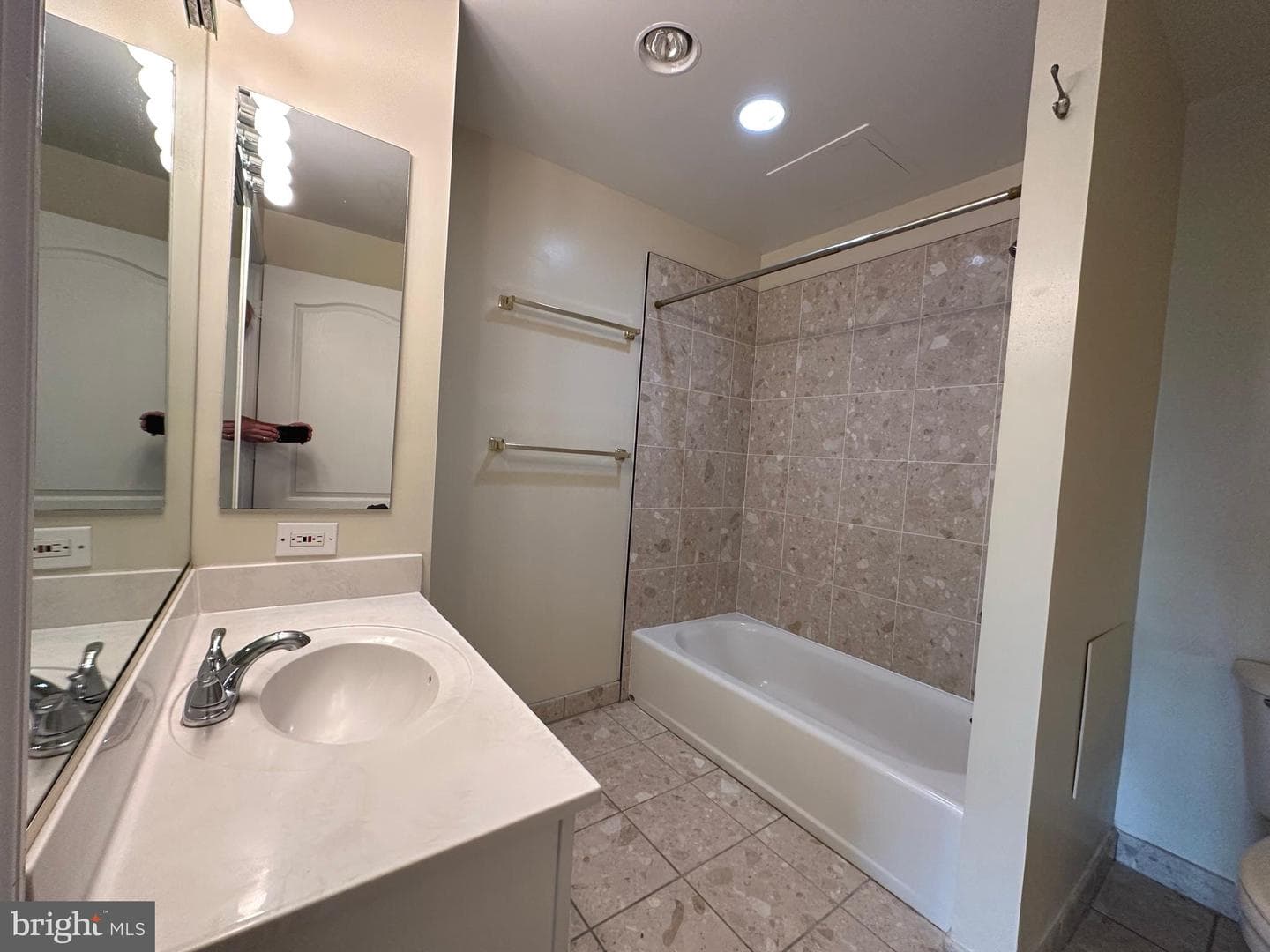 901 N Monroe Street #308 photo 29