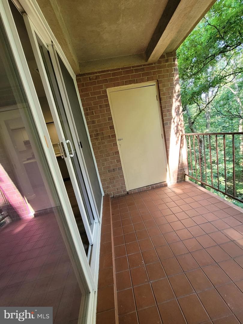 5049 7th Road S #201 photo 34