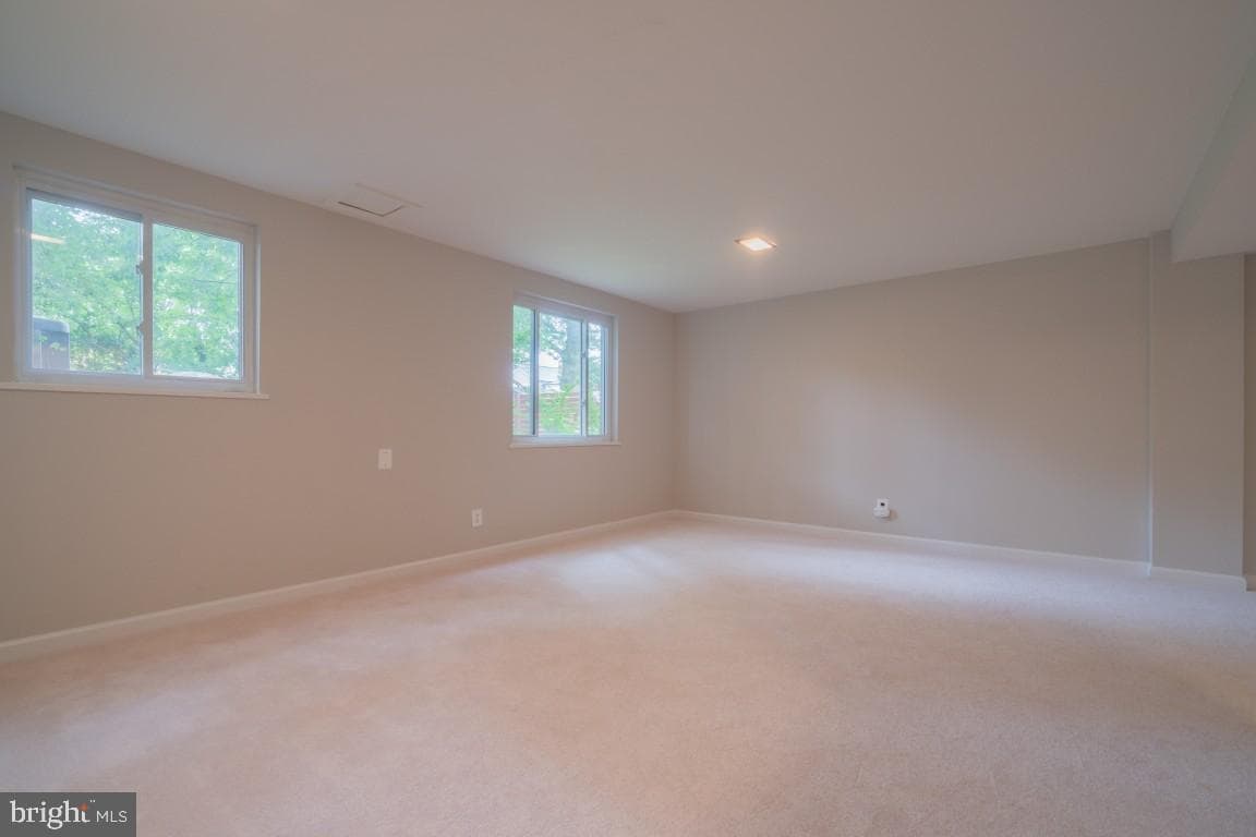 618 19th Street S photo 11