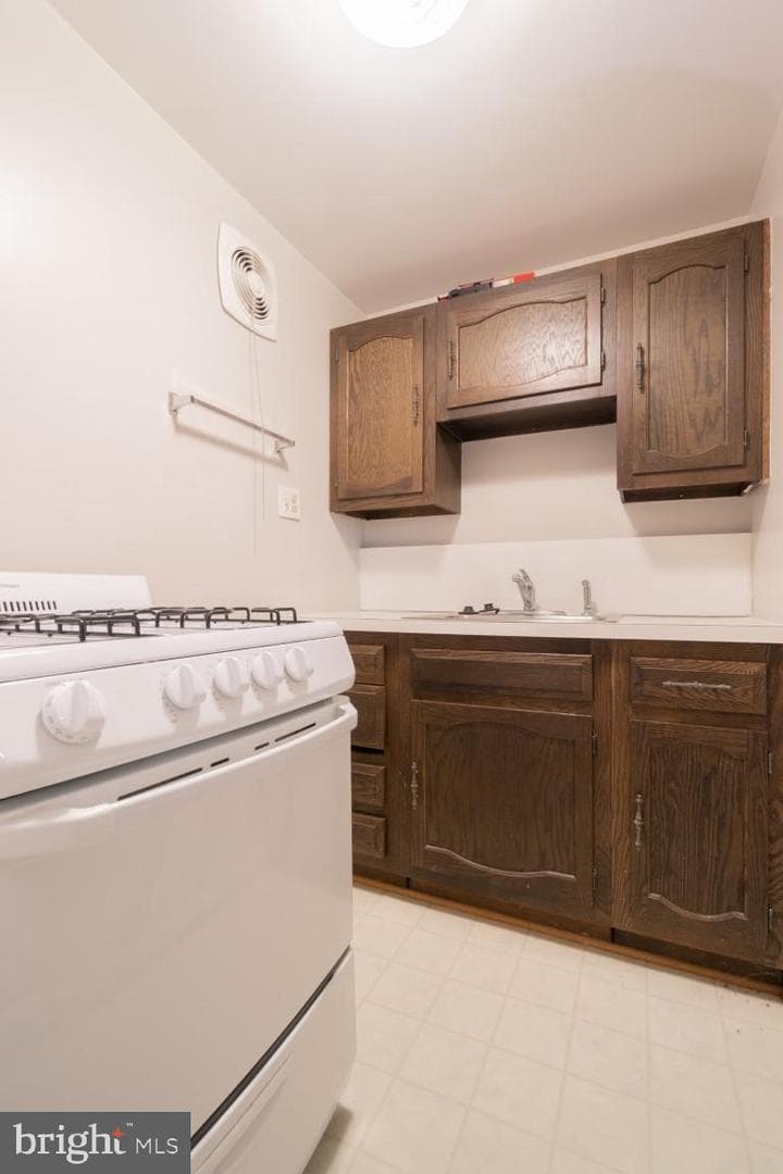 618 19th Street S photo 15