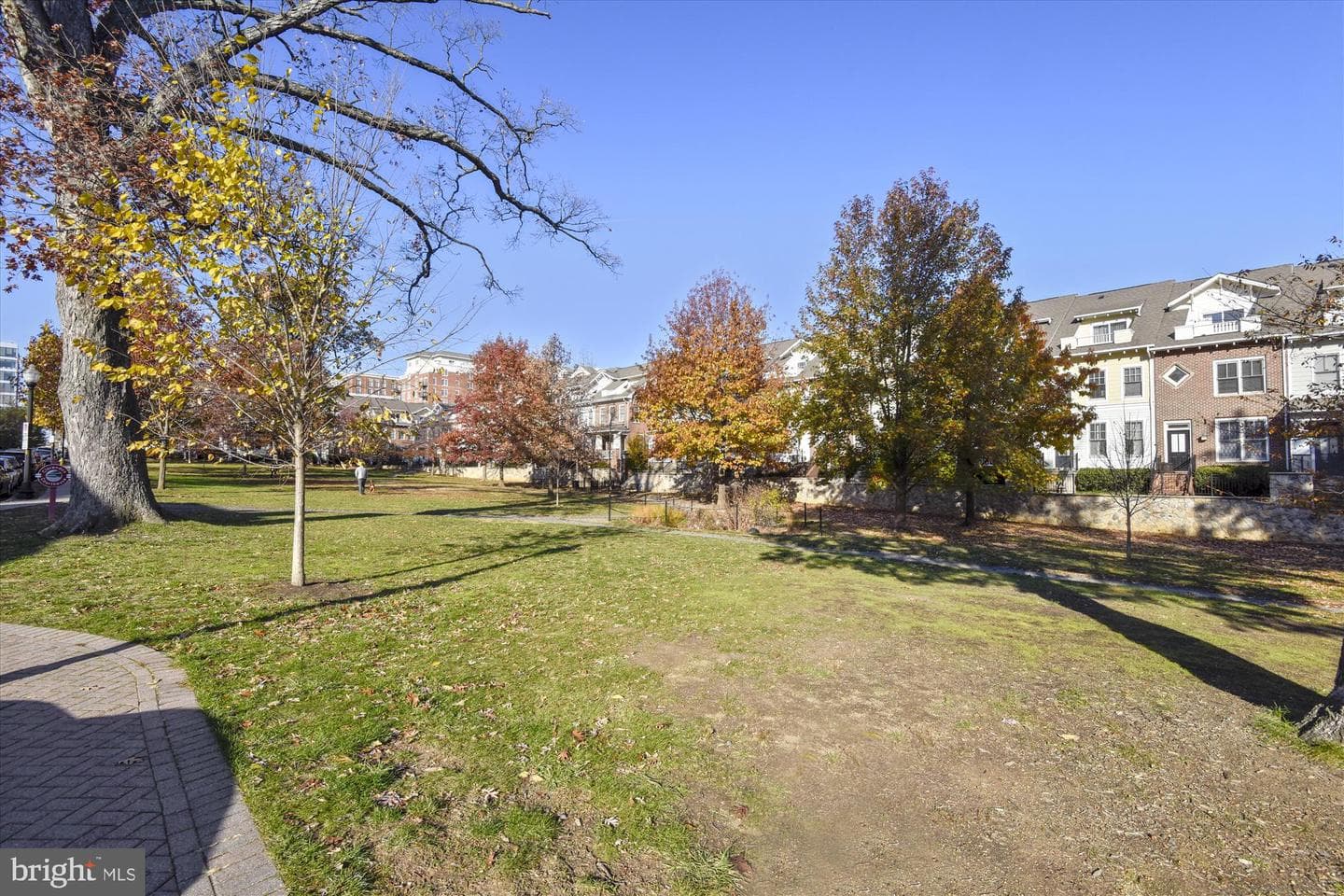 1121 Arlington Boulevard #724 photo 55
