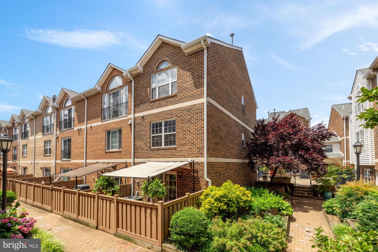 3034 S Glebe Road photo 17