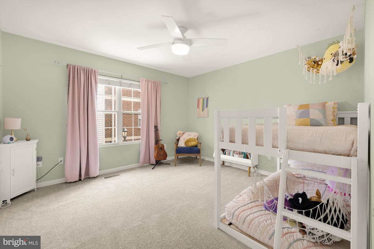 3034 S Glebe Road photo 30