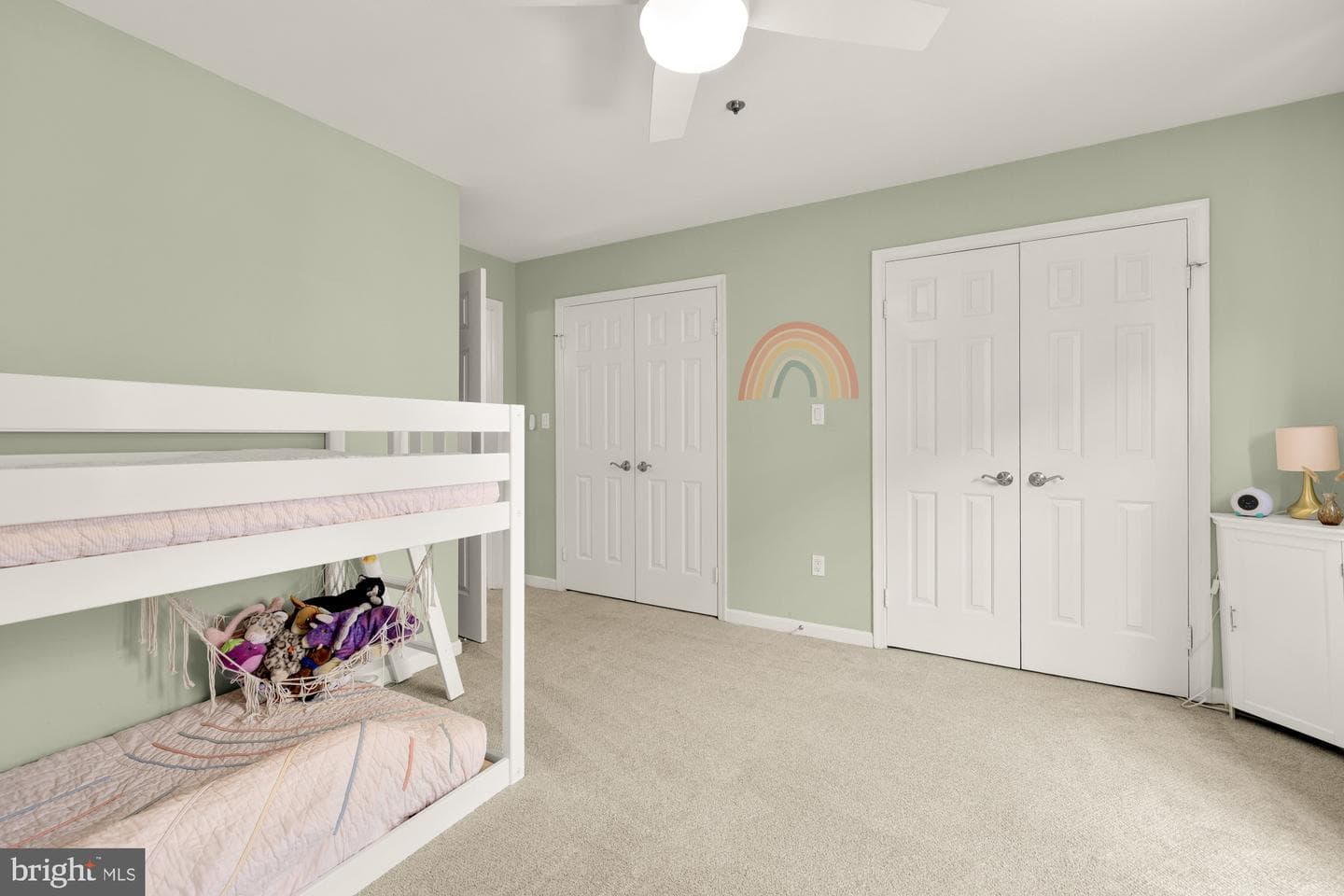 3034 S Glebe Road photo 32