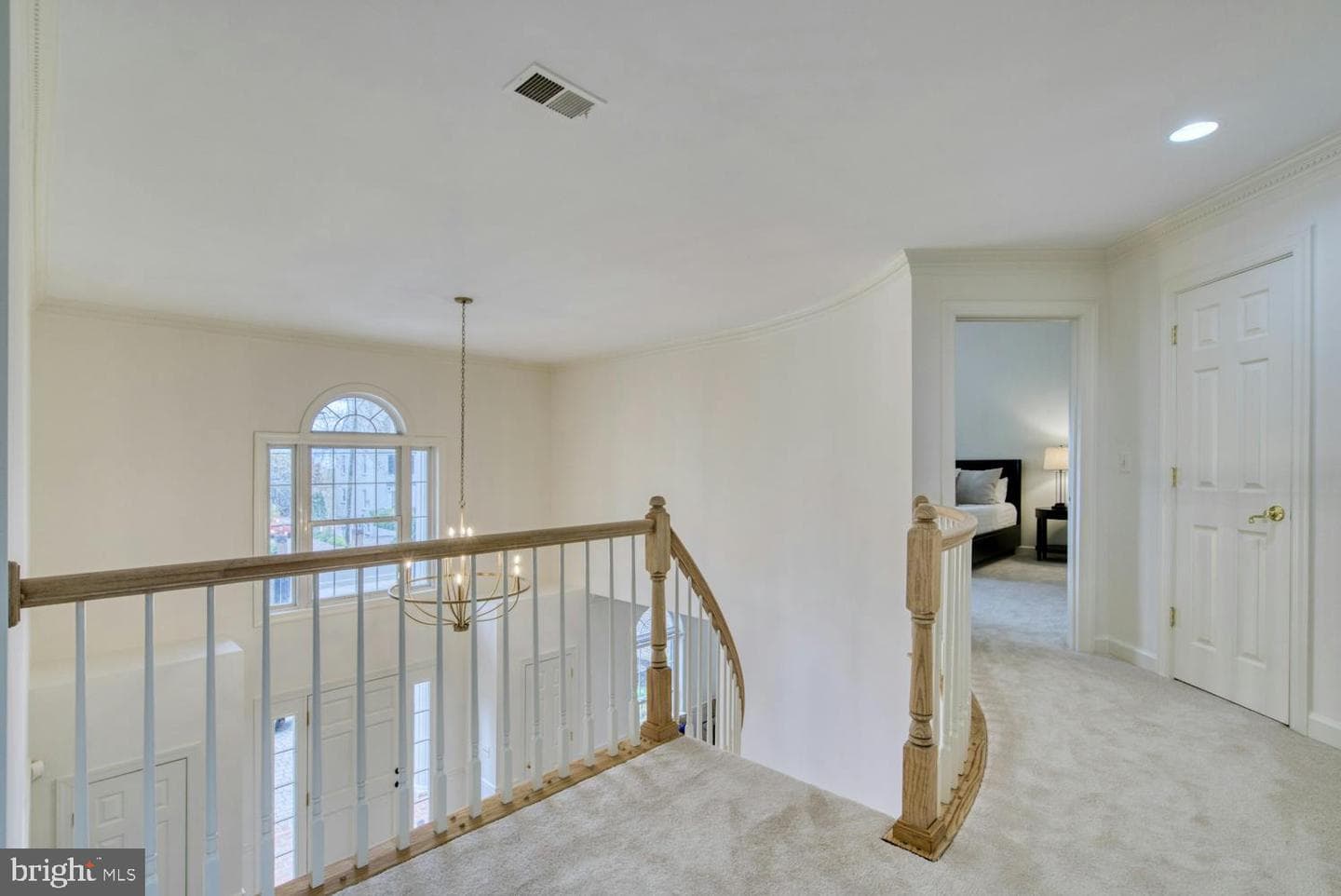1702 S Arlington Ridge Road photo 24