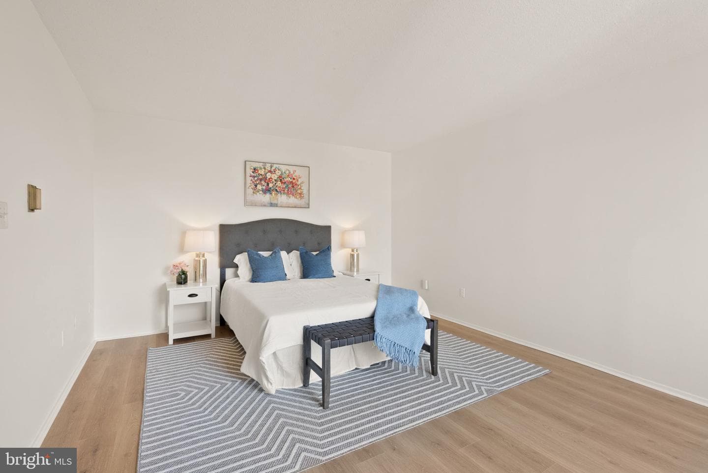 4141 N Henderson Road #518 photo 27