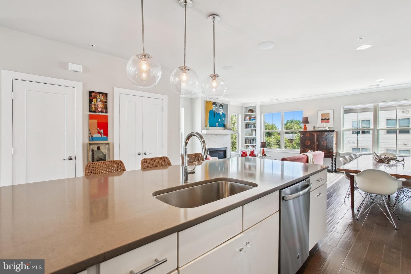 1302 S. Rolfe Street photo 12