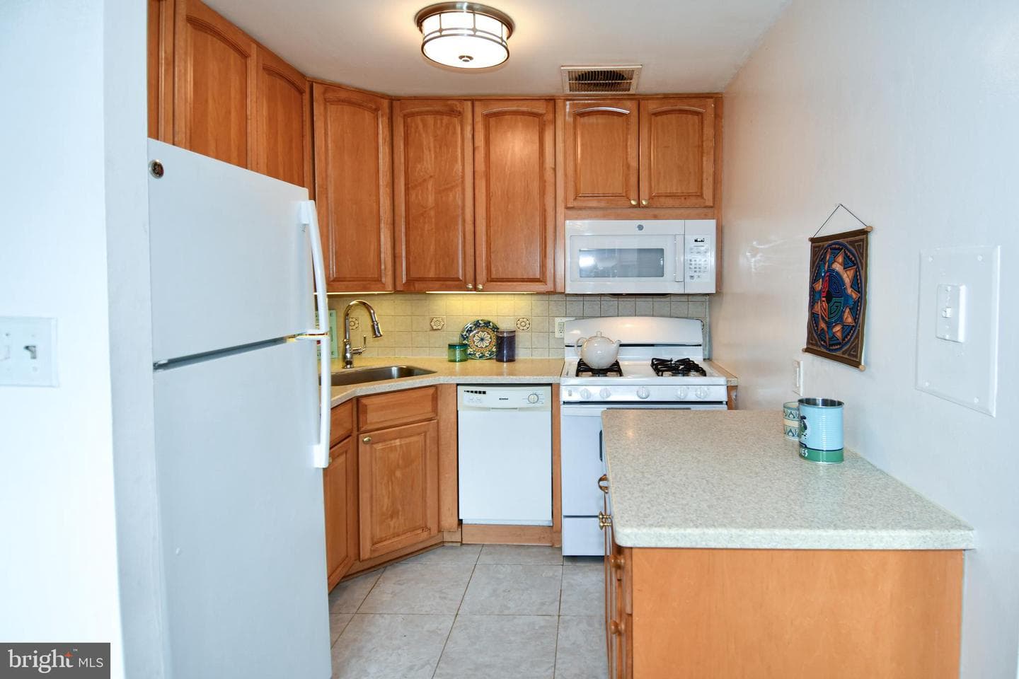 1519 S George Mason Drive #10 photo 11