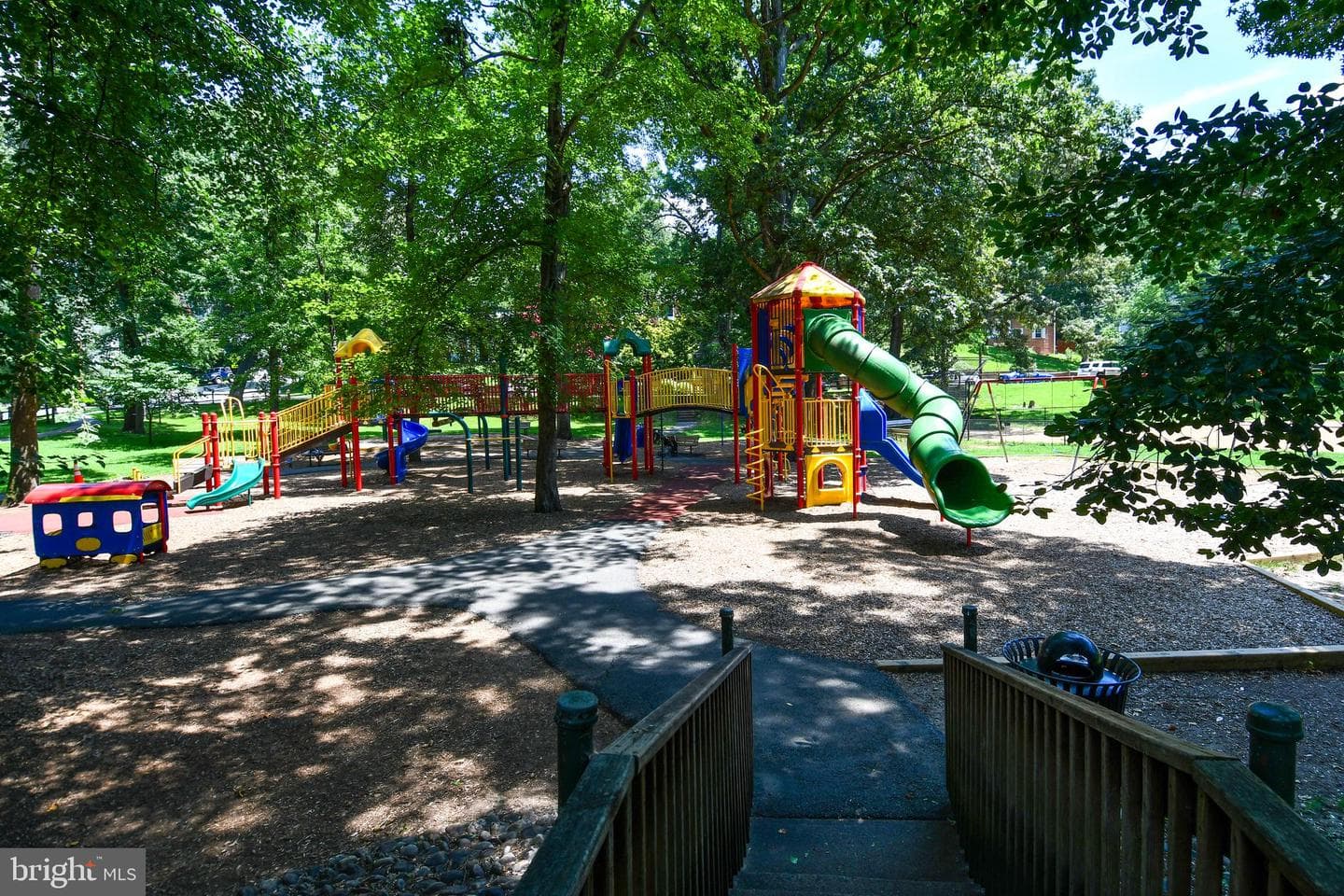 1519 S George Mason Drive #10 photo 36