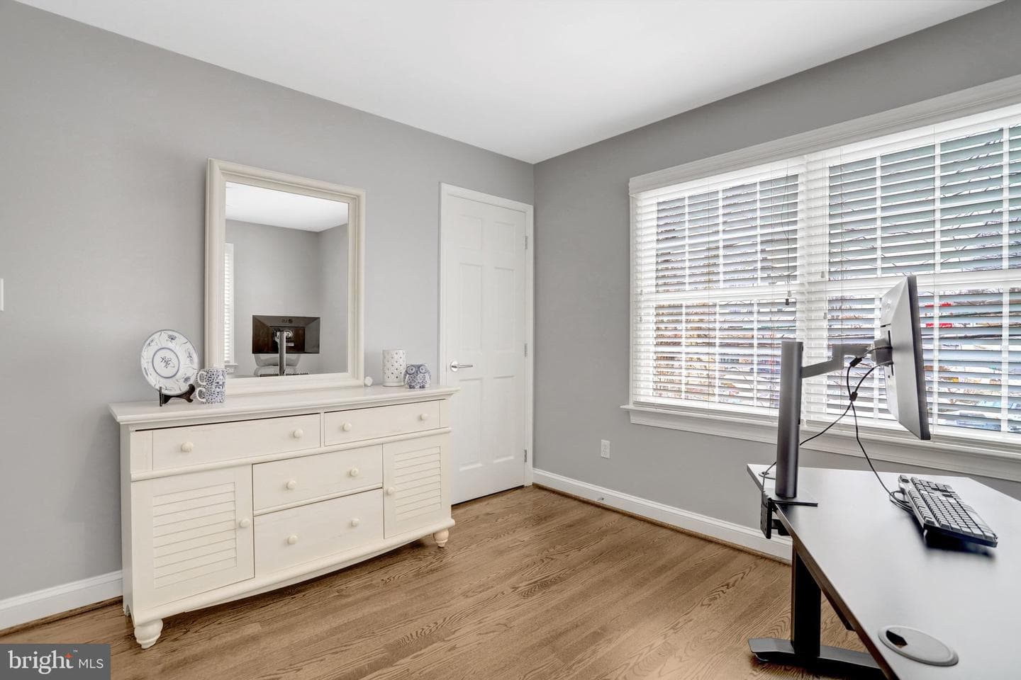 2939 N Sycamore Street photo 51