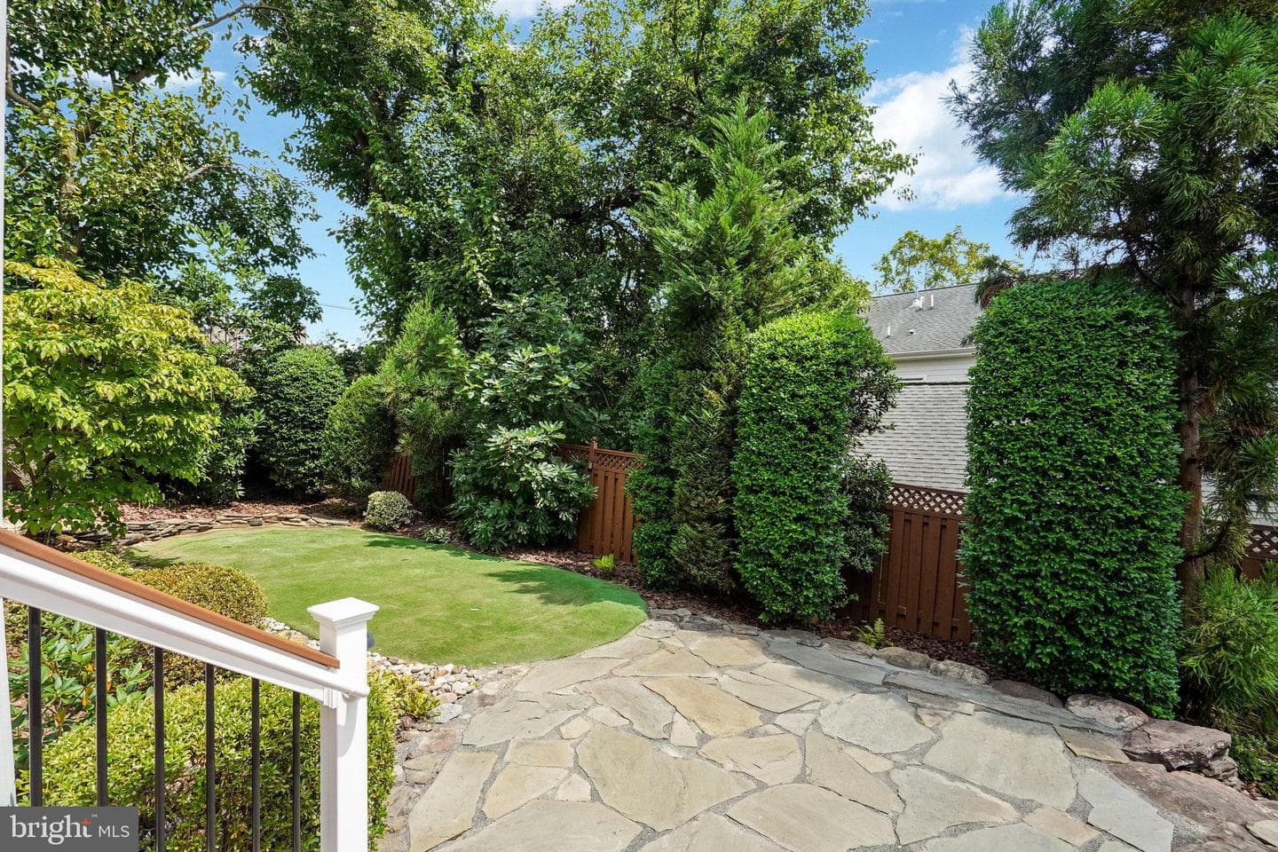 2939 N Sycamore Street photo 71