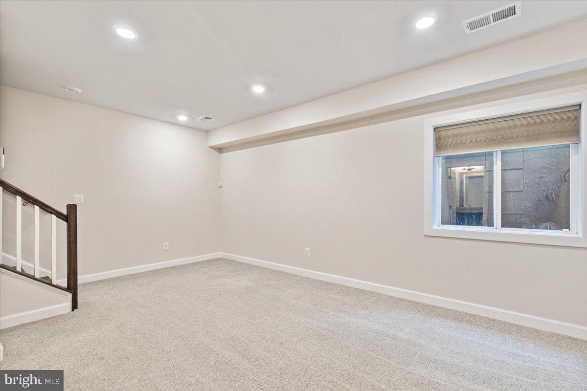 5740 10th Road N photo 19
