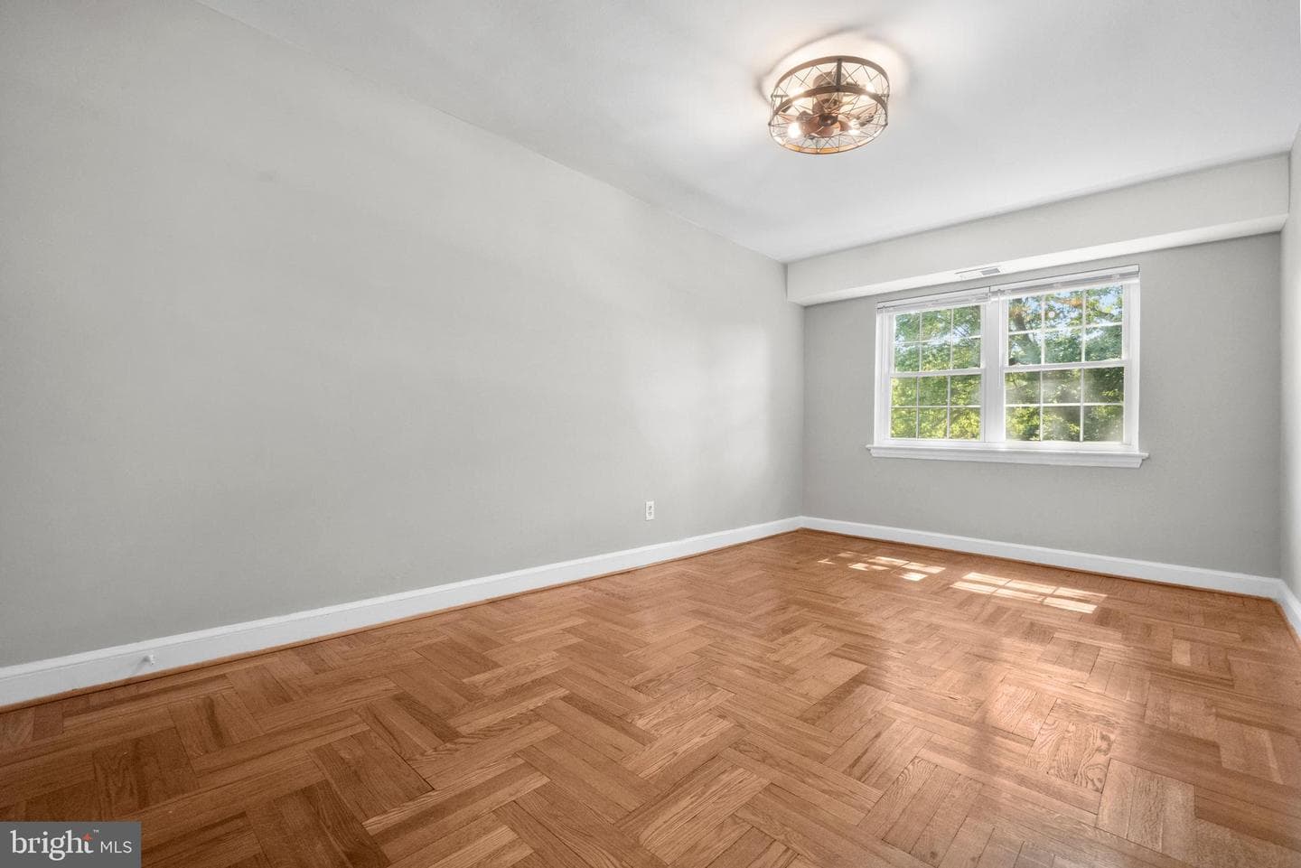 1311 N Ode Street #635 photo 16