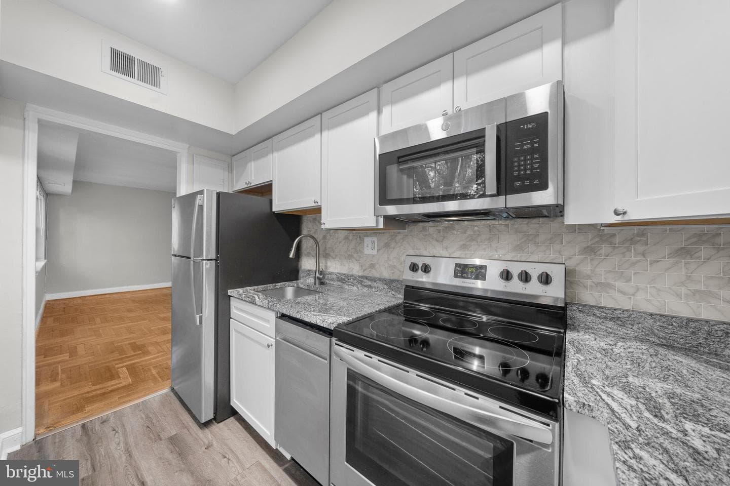 1311 N Ode Street #635 photo 6