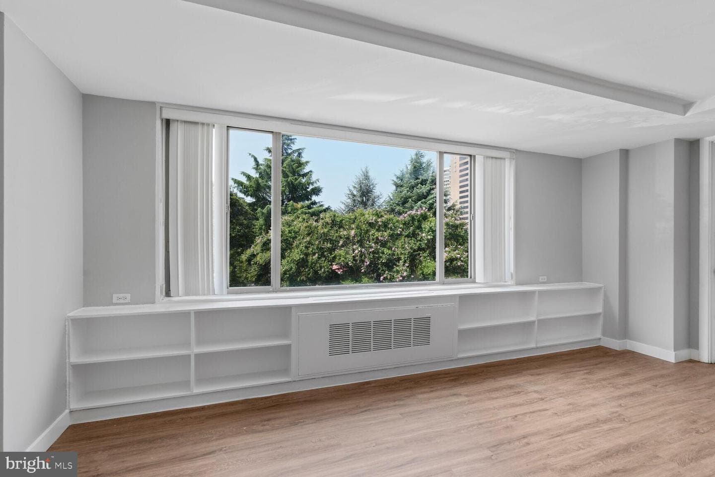 1121 Arlington Boulevard #342 photo 10
