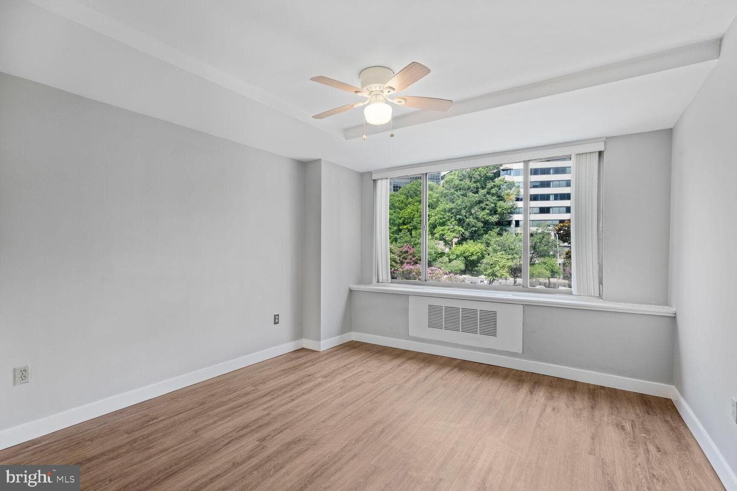 1121 Arlington Boulevard #342 photo 5