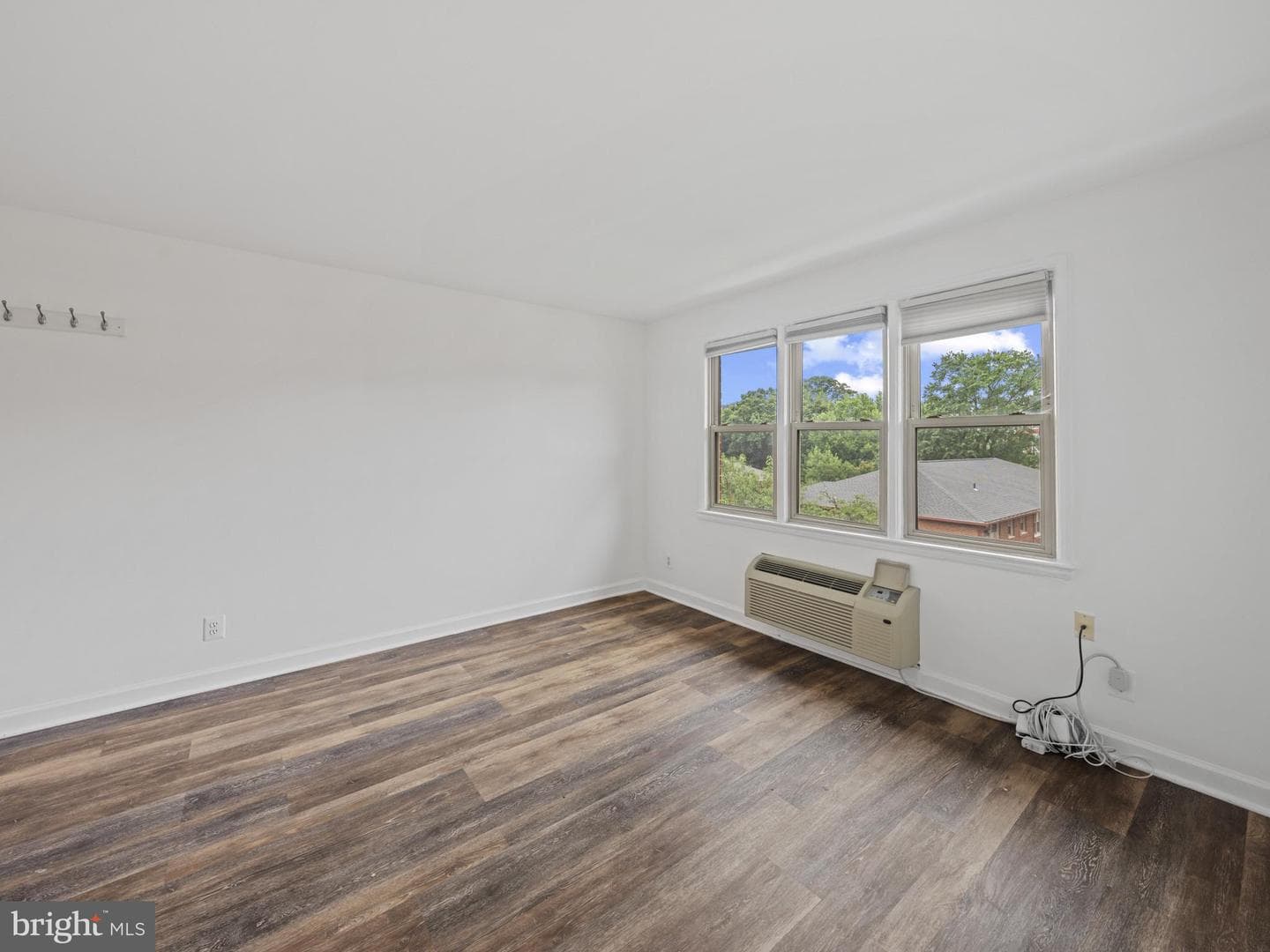 2030 N Woodrow Street #11 photo 24